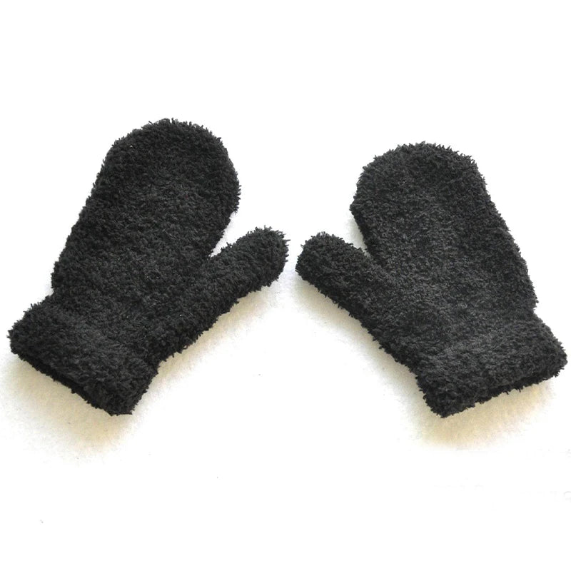 CN Guangdong Plush Baby Winter Gloves Unisex Mittens