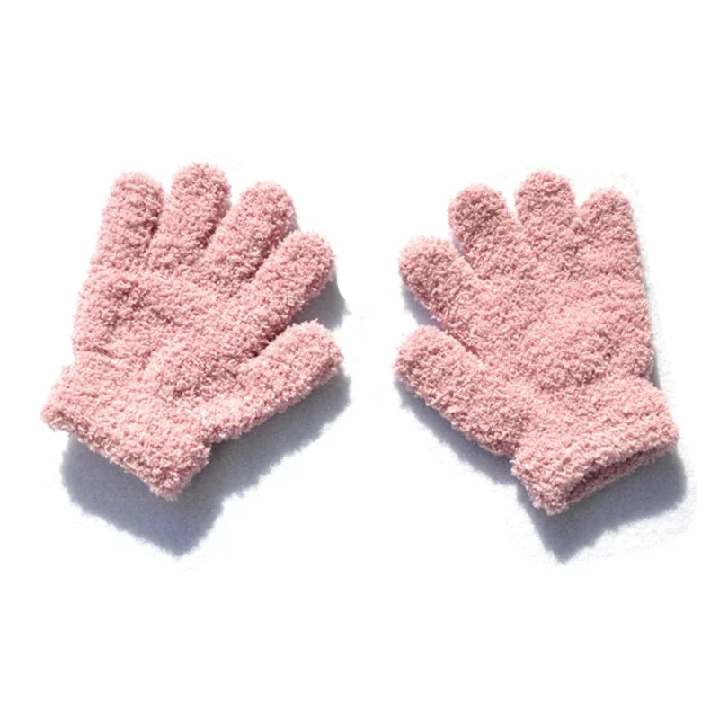 CN Guangdong Plush Baby Winter Gloves Unisex Mittens