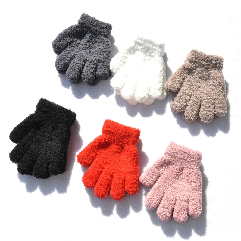 CN Guangdong Plush Baby Winter Gloves Unisex Mittens