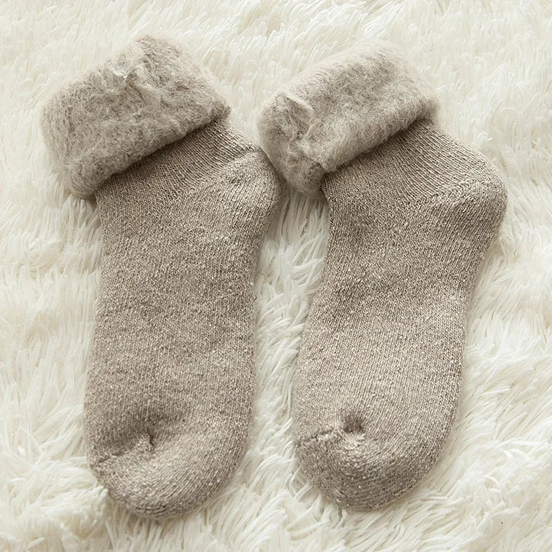 Plush Wool Socks For Women Winter Crew Fuzzy Velvet Hosiery