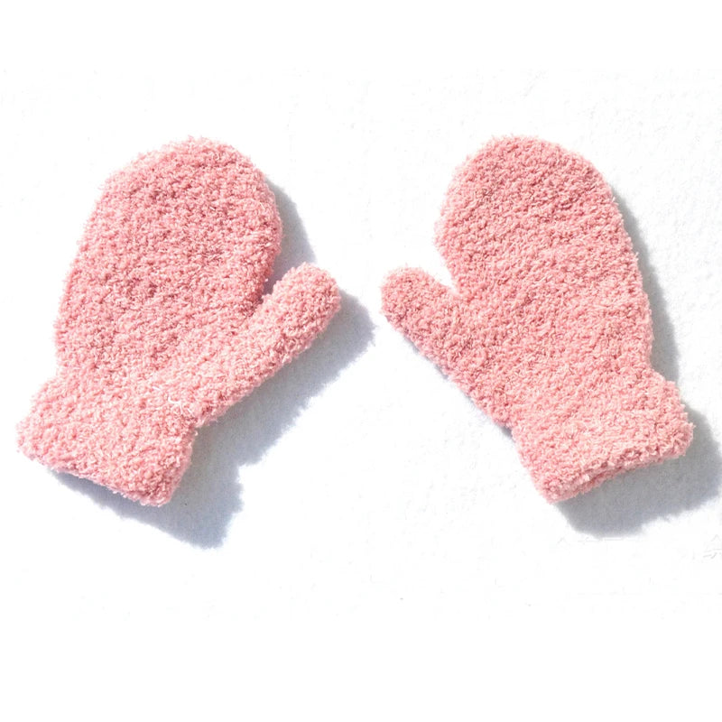 CN Guangdong Plush Baby Winter Gloves Unisex Mittens
